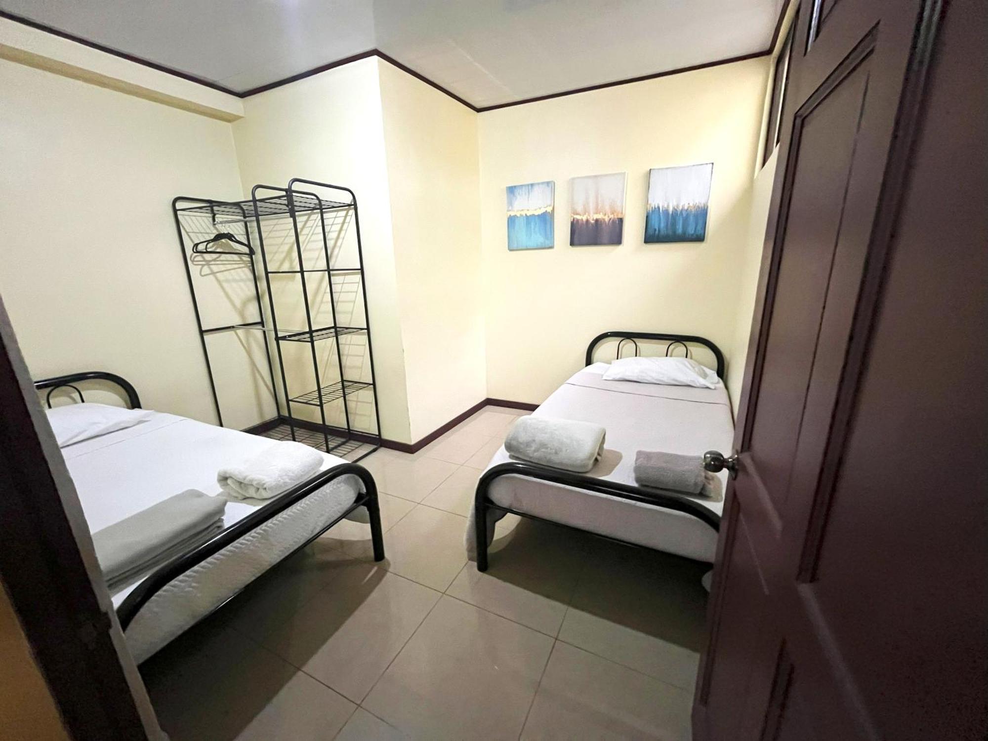 Apartamentos Guzmán El Tejar Esterno foto