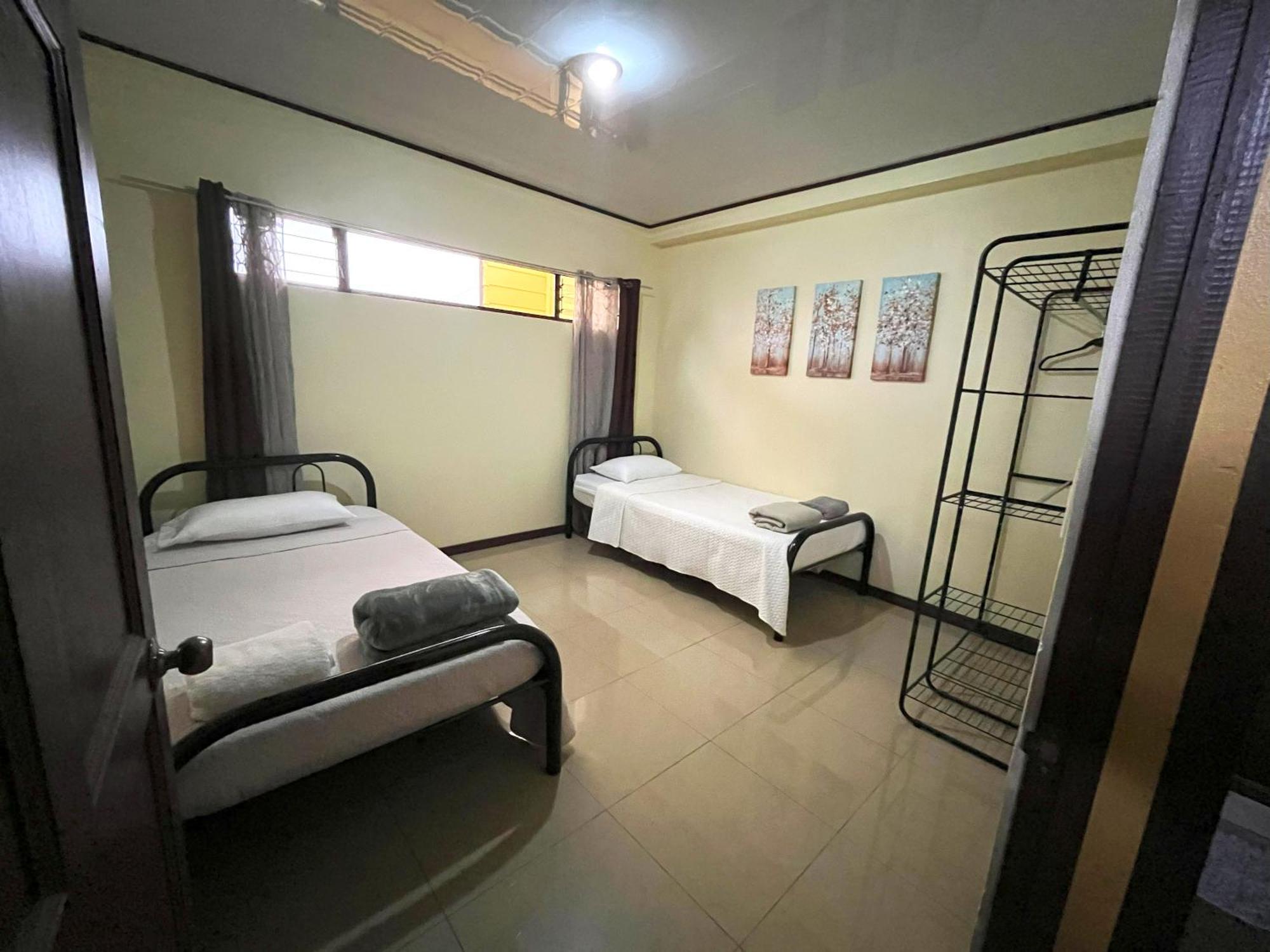 Apartamentos Guzmán El Tejar Esterno foto